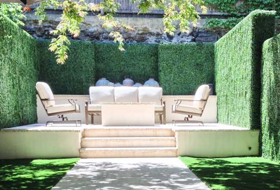 Artificial Hedges NY Residence